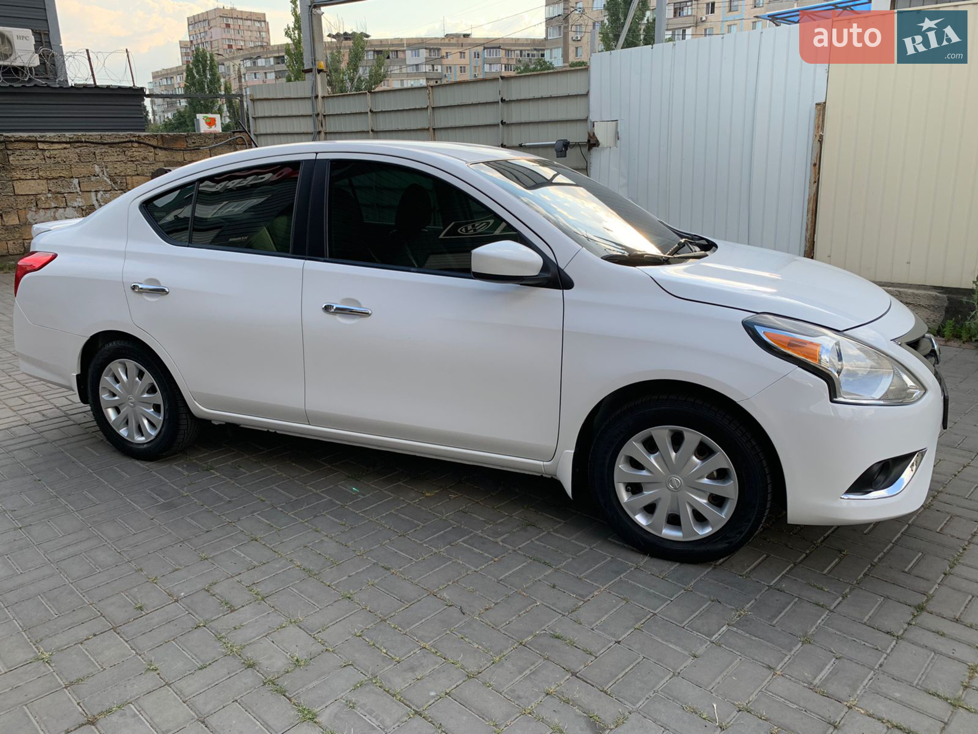 2016 Nissan Versa - мініатюра 9