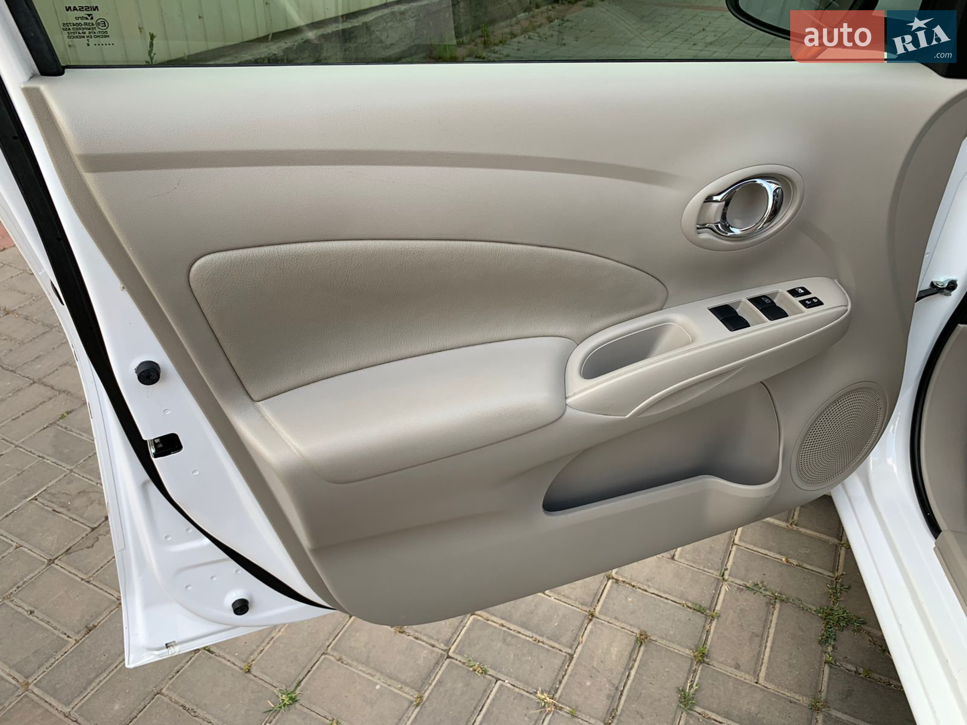 2016 Nissan Versa - мініатюра 20
