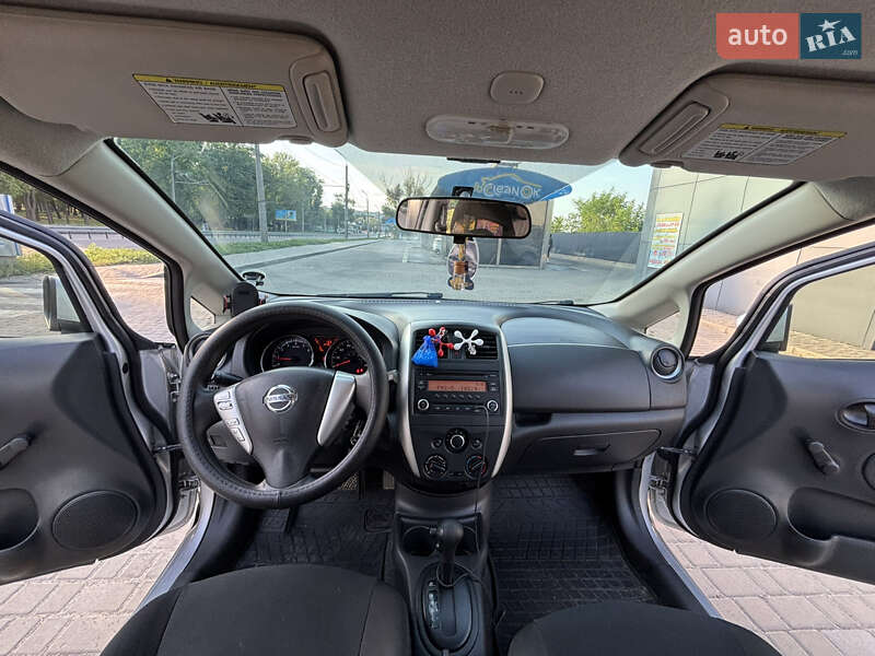 Седан Nissan Versa 2016 в Дніпрі фото 13 Седан Nissan Versa 2016 в Дніпрі