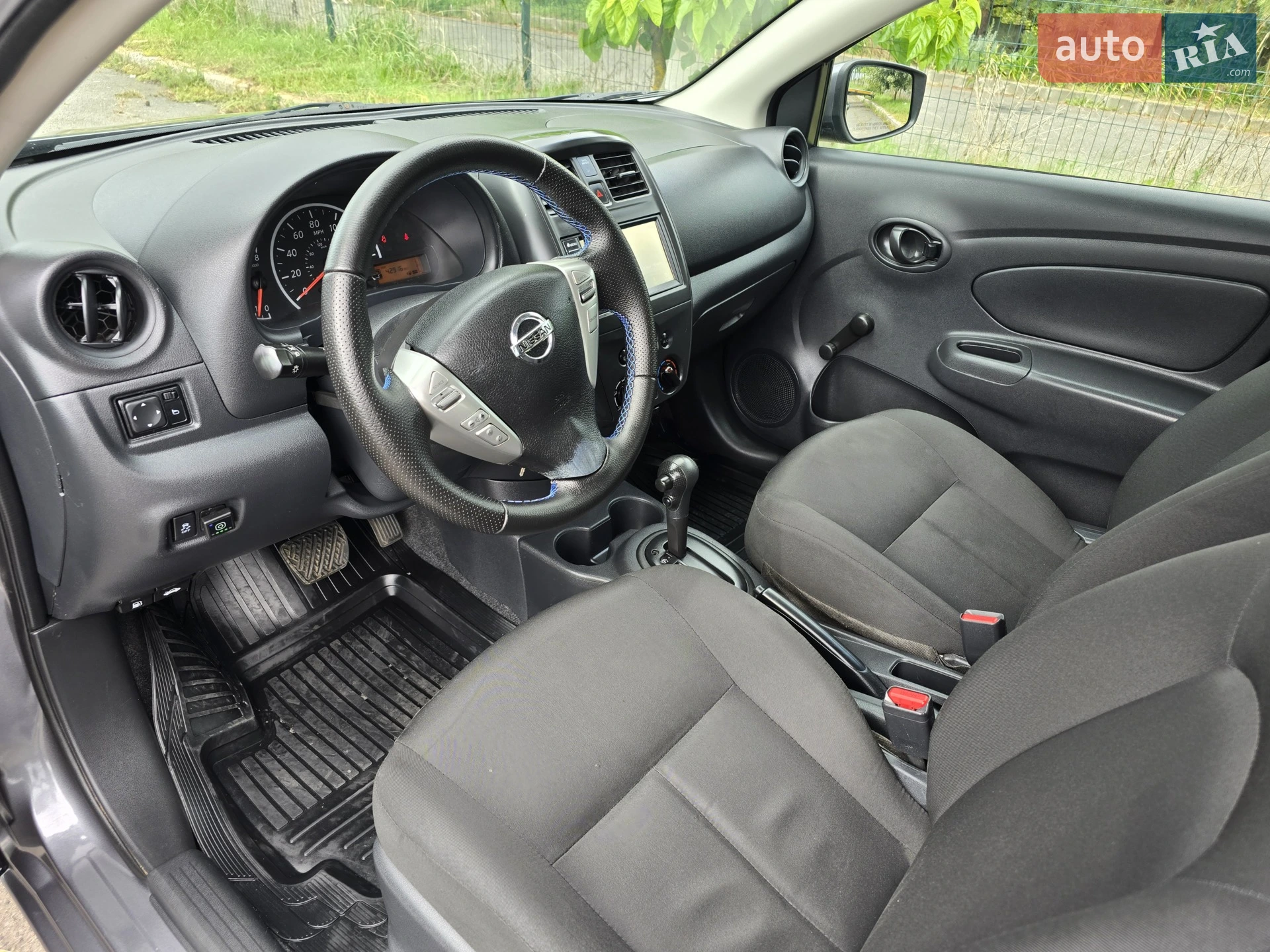 2019 Nissan Versa - мініатюра 19