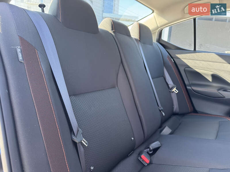 Седан Nissan Versa 2019 в Києві
