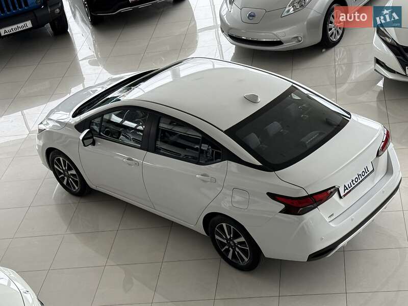 Седан Nissan Versa 2022 в Одессе