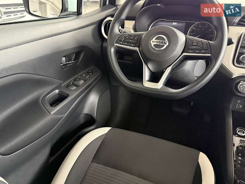 Седан Nissan Versa 2022 в Одессе