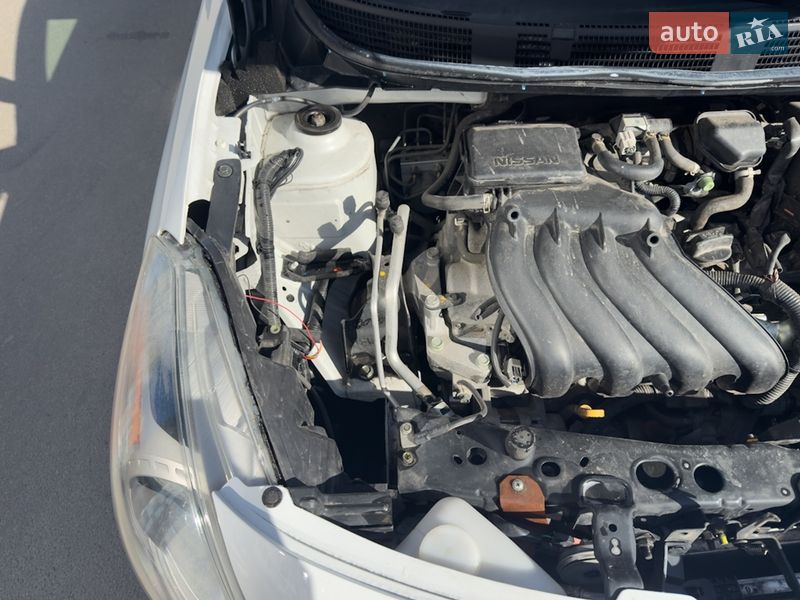 Седан Nissan Versa 2017 в Киеве