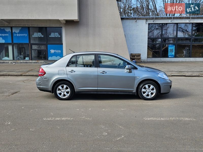 Седан Nissan Versa 2007 в Киеве фото 11 Седан Nissan Versa 2007 в Киеве