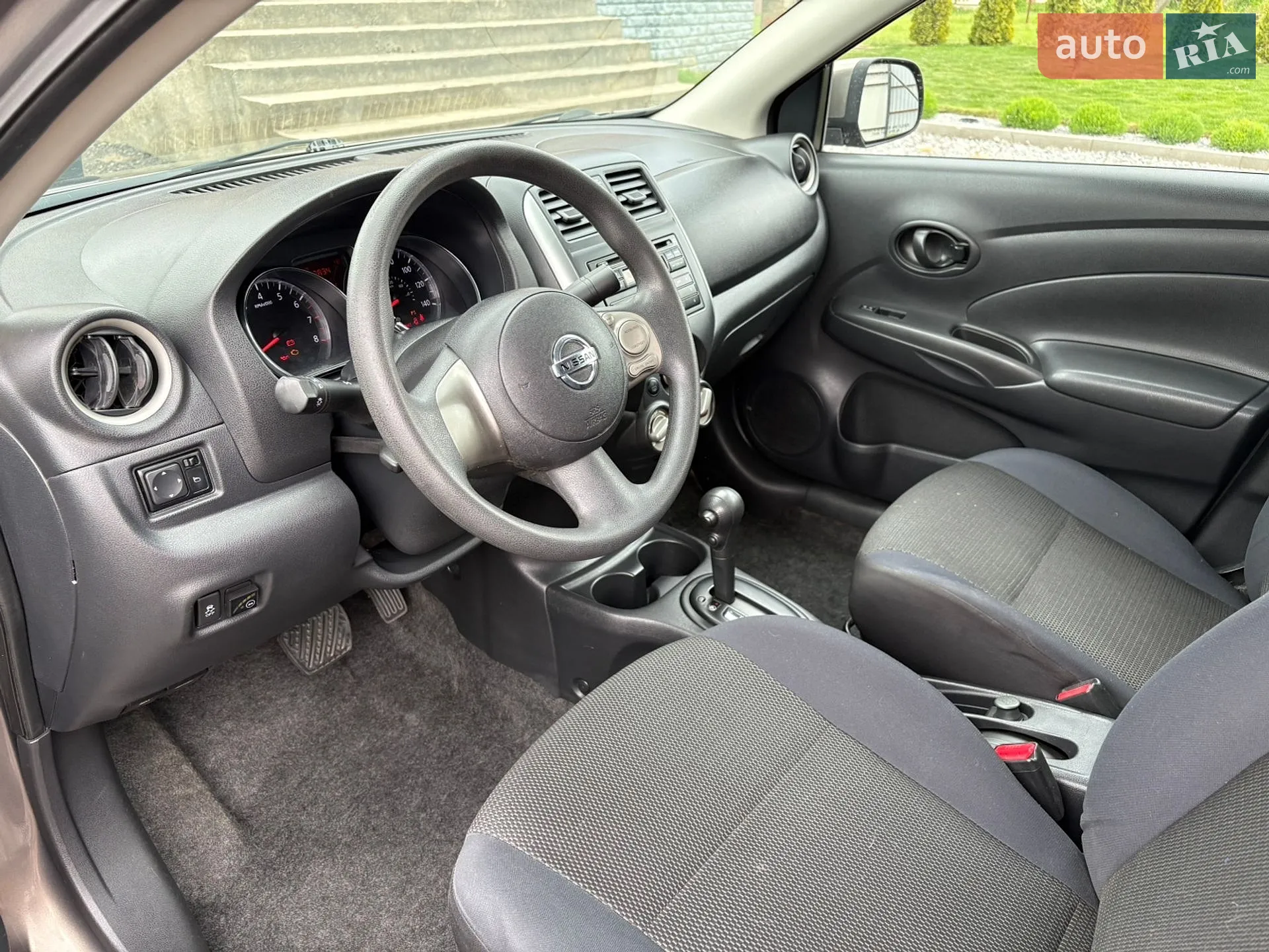 2012 Nissan Versa - мініатюра 11