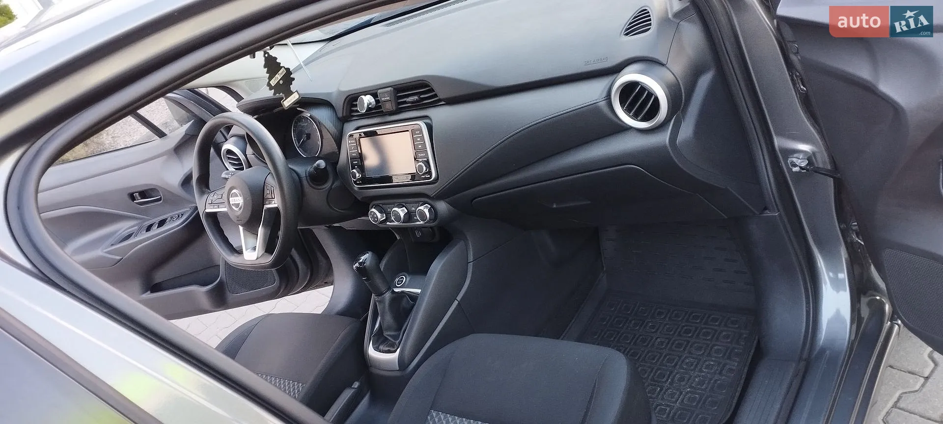 2020 Nissan Versa - мініатюра 11