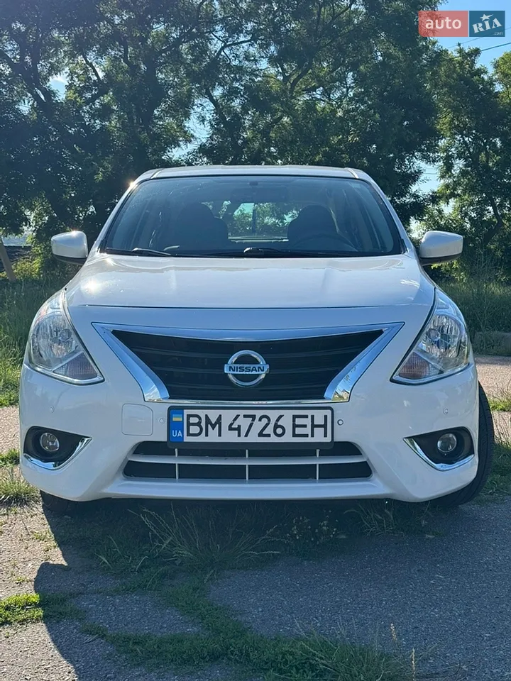2017 Nissan Versa - мініатюра 27