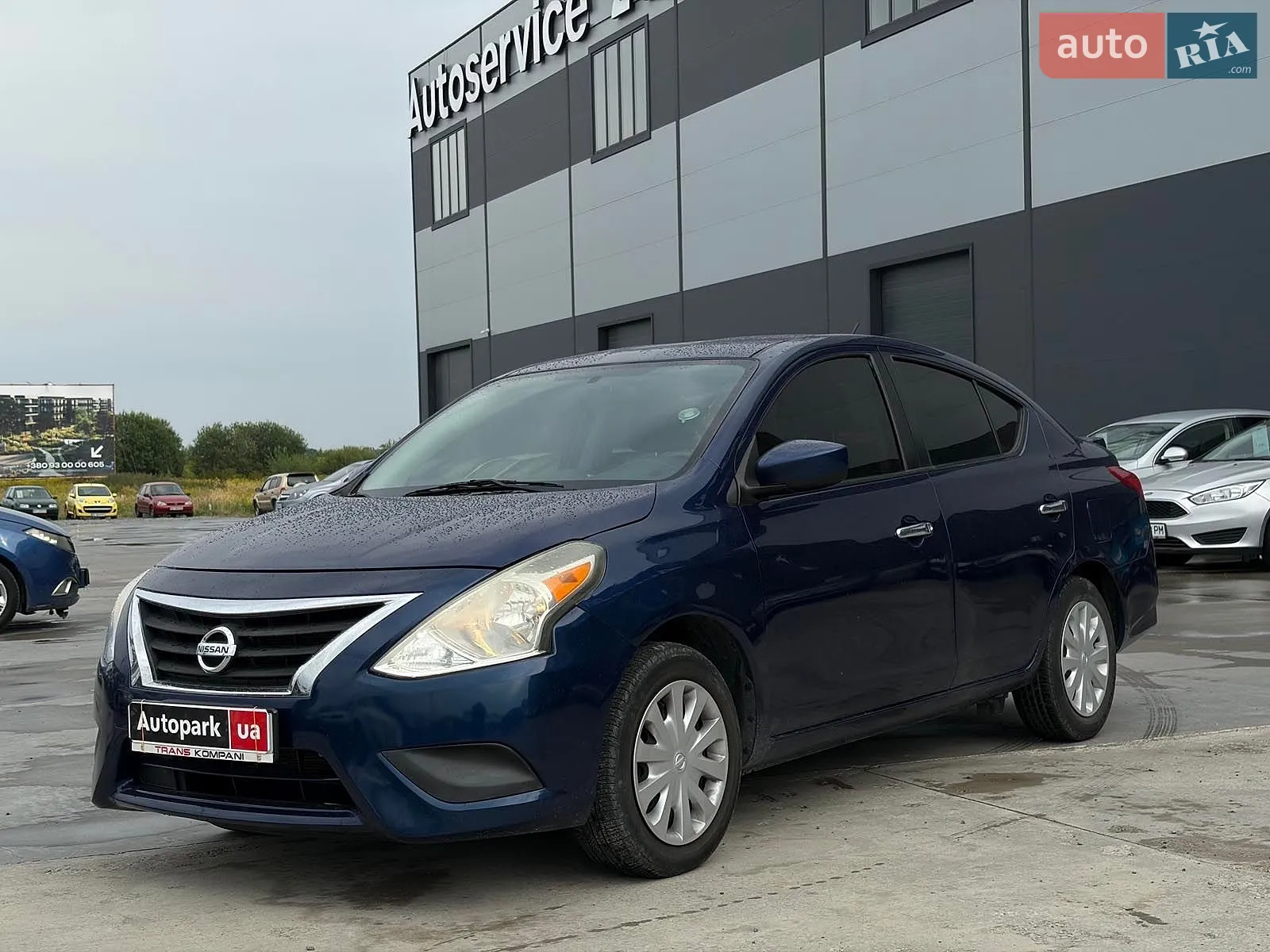 2019 Nissan Versa - фото 1