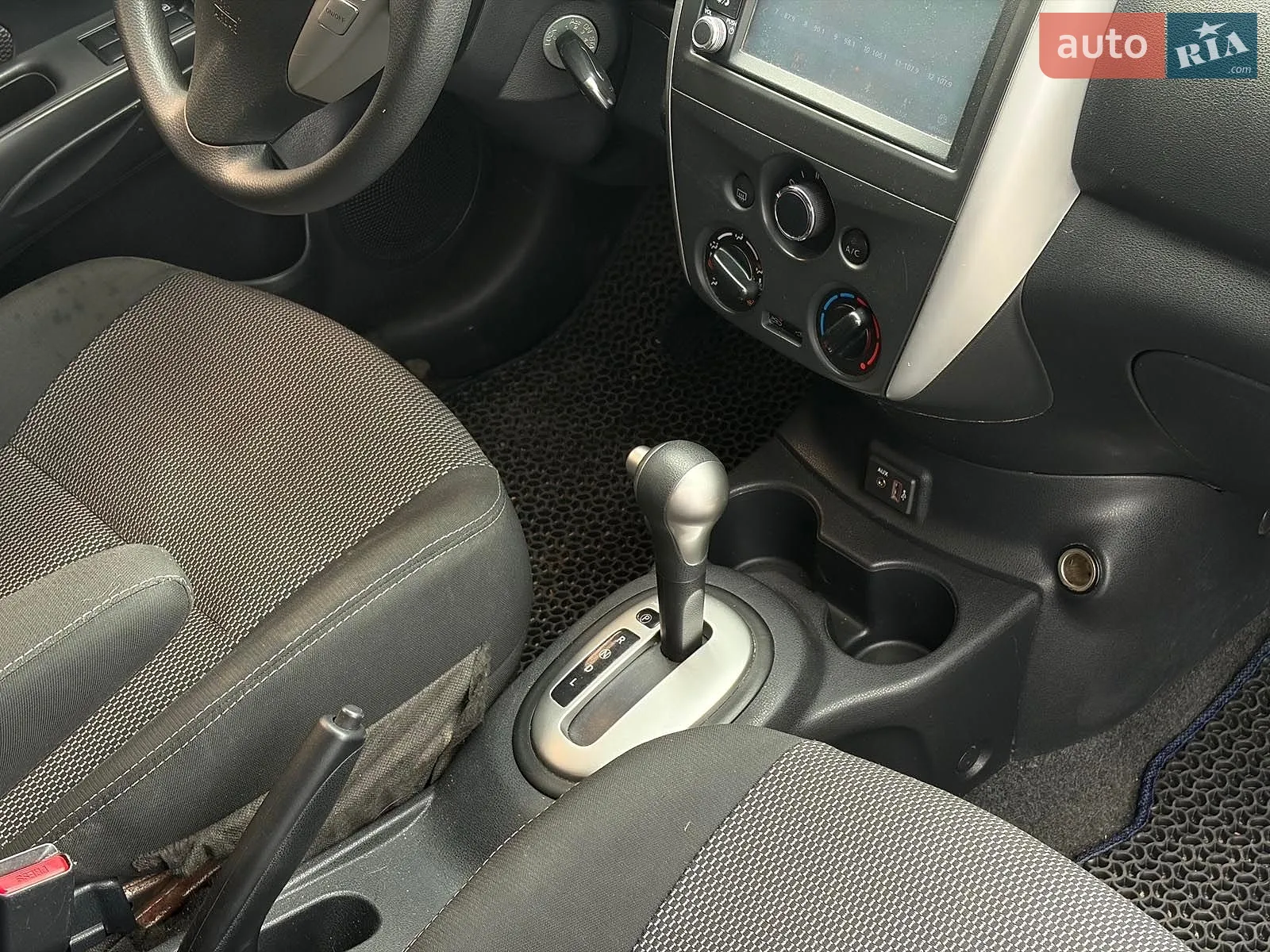 2019 Nissan Versa - мініатюра 30