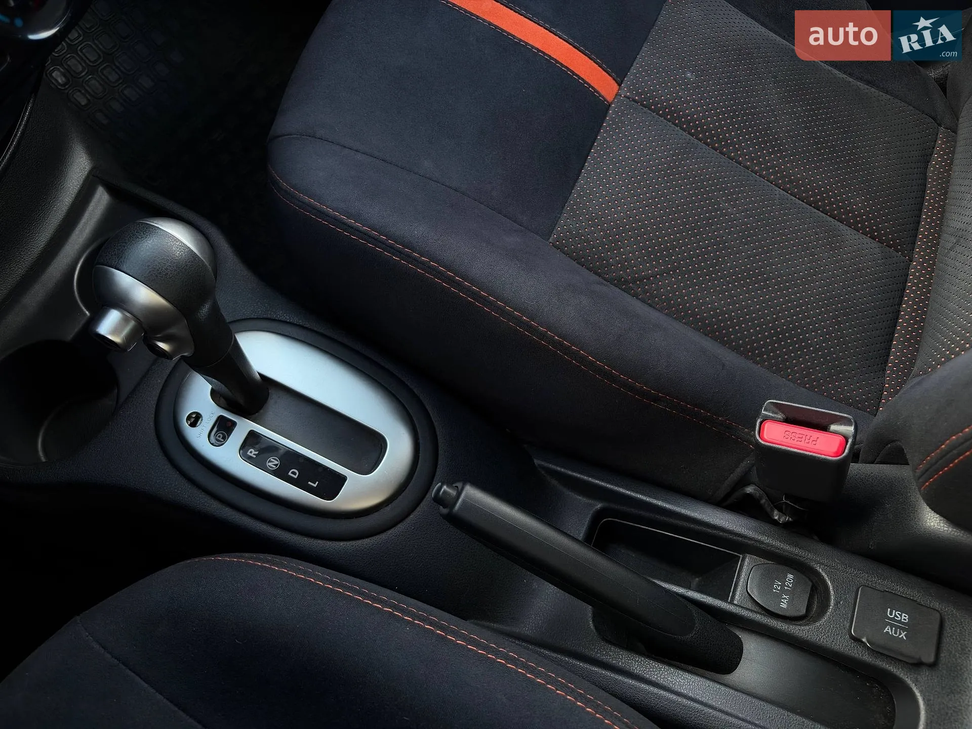 2015 Nissan Versa - мініатюра 21