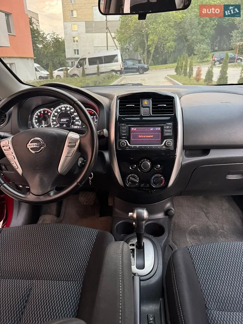 2017 Nissan Versa - мініатюра 7