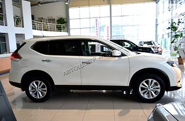 Внедорожник / Кроссовер Nissan X-Trail 2017 в Хмельницком