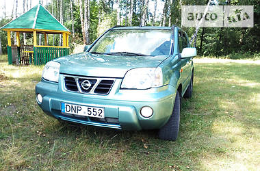 Внедорожник / Кроссовер Nissan X-Trail 2003 в Ичне