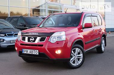 Внедорожник / Кроссовер Nissan X-Trail 2010 в Киеве