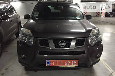 Внедорожник / Кроссовер Nissan X-Trail 2010 в Киеве