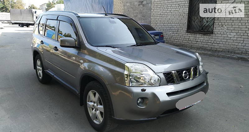 Внедорожник / Кроссовер Nissan X-Trail 2010 в Херсоне