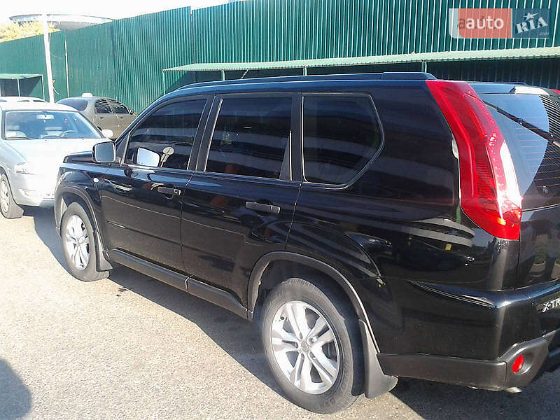 Позашляховик / Кросовер Nissan X-Trail 2010 в Києві фото 5 Позашляховик / Кросовер Nissan X-Trail 2010 в Києві