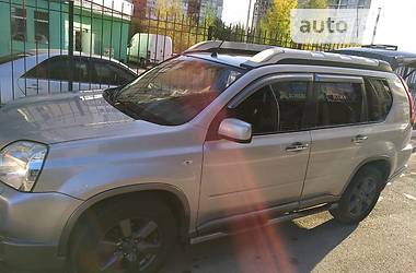 Позашляховик / Кросовер Nissan X-Trail 2007 в 