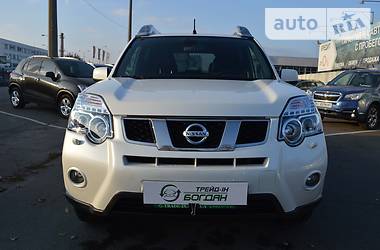 Внедорожник / Кроссовер Nissan X-Trail 2014 в Киеве