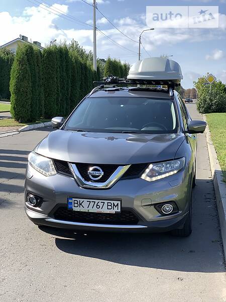 Внедорожник / Кроссовер Nissan X-Trail 2014 в Ровно