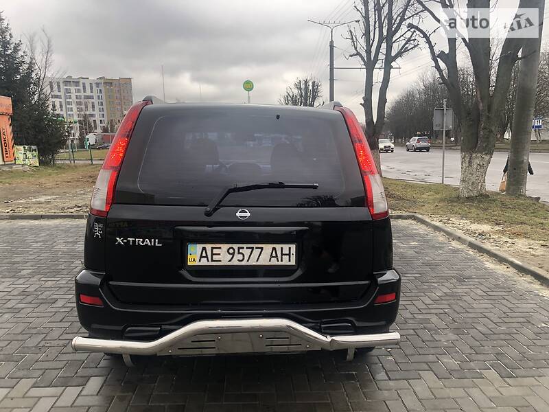 Позашляховик / Кросовер Nissan X-Trail 2003 в Луцьку