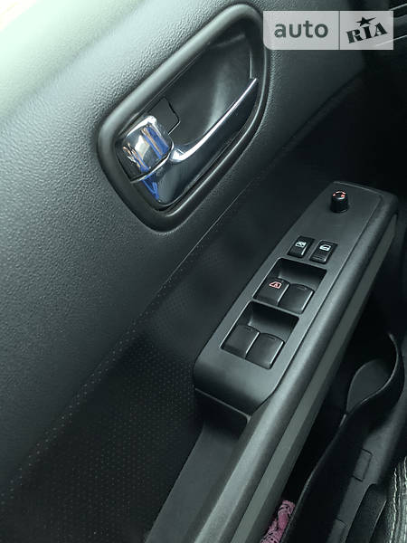 Позашляховик / Кросовер Nissan X-Trail 2012 в Кривому Розі