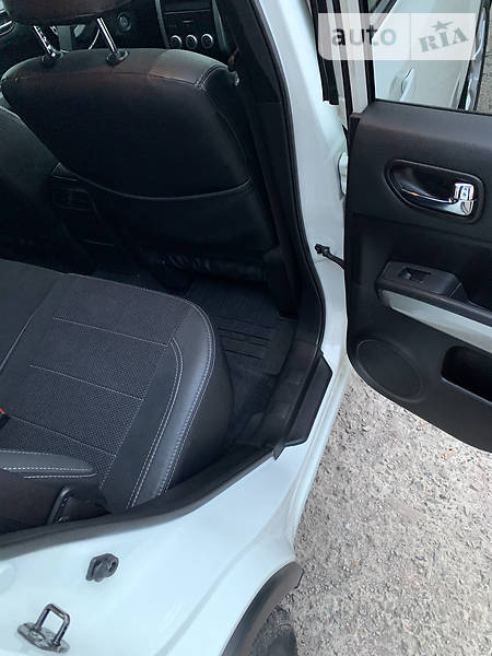 Позашляховик / Кросовер Nissan X-Trail 2012 в Кривому Розі