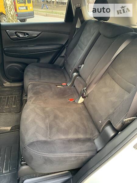 Позашляховик / Кросовер Nissan X-Trail 2016 в Вінниці