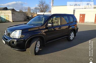Позашляховик / Кросовер Nissan X-Trail 2008 в 