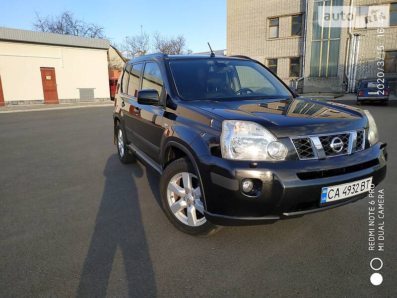 Позашляховик / Кросовер Nissan X-Trail 2008 в 