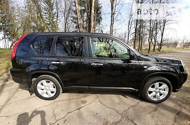 Позашляховик / Кросовер Nissan X-Trail 2008 в 