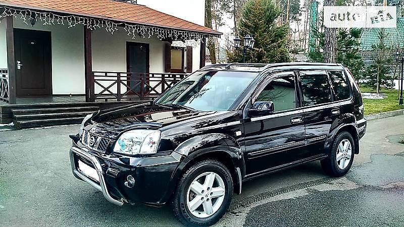 Позашляховик / Кросовер Nissan X-Trail 2003 в 