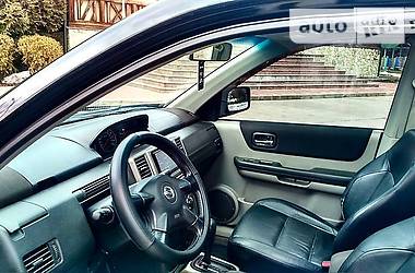 Позашляховик / Кросовер Nissan X-Trail 2003 в 