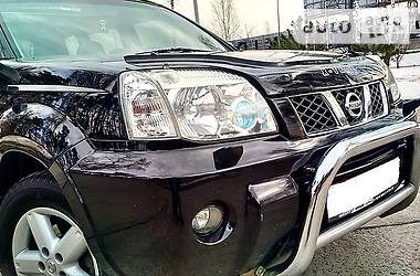 Позашляховик / Кросовер Nissan X-Trail 2003 в 