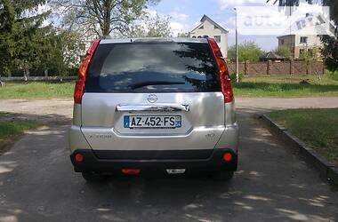 Позашляховик / Кросовер Nissan X-Trail 2010 в 