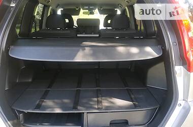 Позашляховик / Кросовер Nissan X-Trail 2010 в 