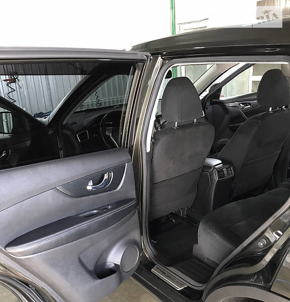 Позашляховик / Кросовер Nissan X-Trail 2014 в Городищеві