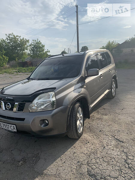 Внедорожник / Кроссовер Nissan X-Trail 2007 в Залещиках