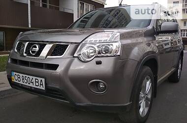 Позашляховик / Кросовер Nissan X-Trail 2012 в 