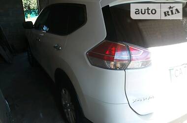 Внедорожник / Кроссовер Nissan X-Trail 2016 в 