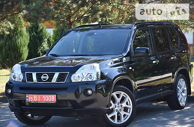 Позашляховик / Кросовер Nissan X-Trail 2009 в 