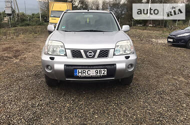 Внедорожник / Кроссовер Nissan X-Trail 2005 в Тячеве