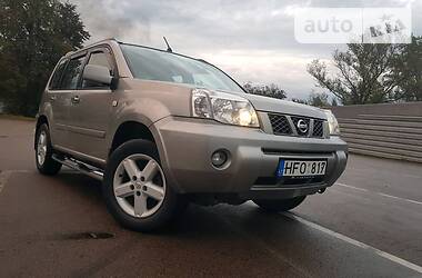 Внедорожник / Кроссовер Nissan X-Trail 2004 в Ровно