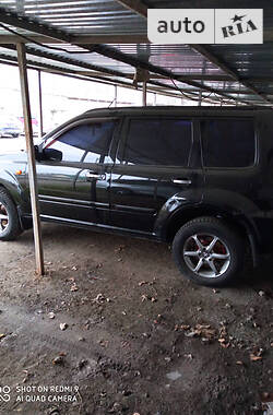 Позашляховик / Кросовер Nissan X-Trail 2002 в 