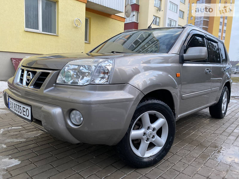 Внедорожник / Кроссовер Nissan X-Trail 2002 в Каменец-Подольском