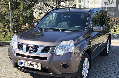 Внедорожник / Кроссовер Nissan X-Trail 2010 в Косове