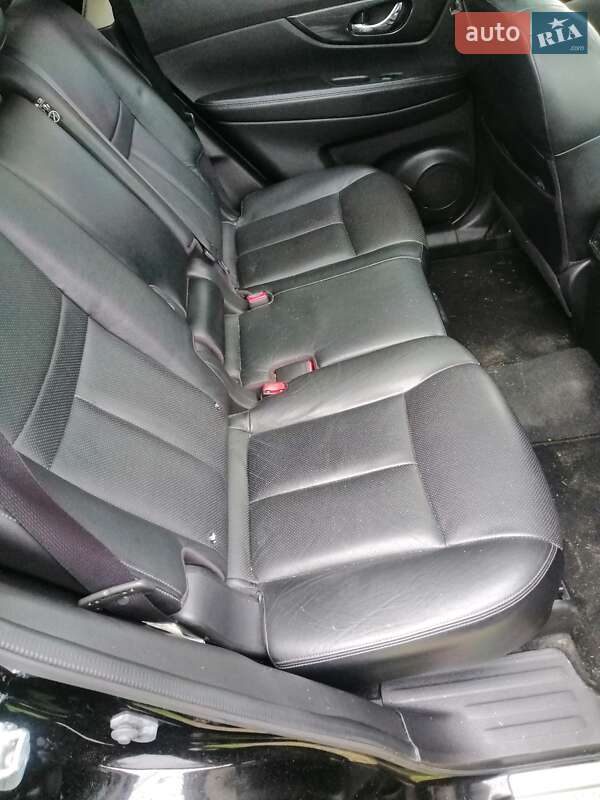 Позашляховик / Кросовер Nissan X-Trail 2014 в Рівному