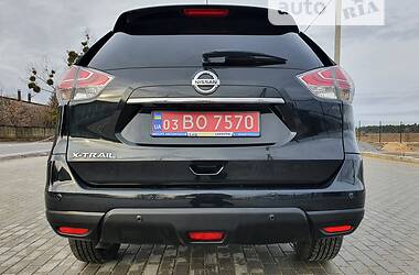 Внедорожник / Кроссовер Nissan X-Trail 2015 в Луцке
