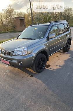 Позашляховик / Кросовер Nissan X-Trail 2006 в Рівному